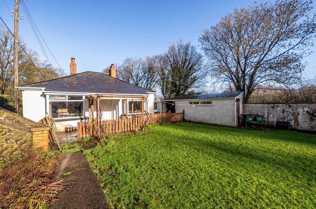 Property photo 2 of 22 1398108-2-6973602...