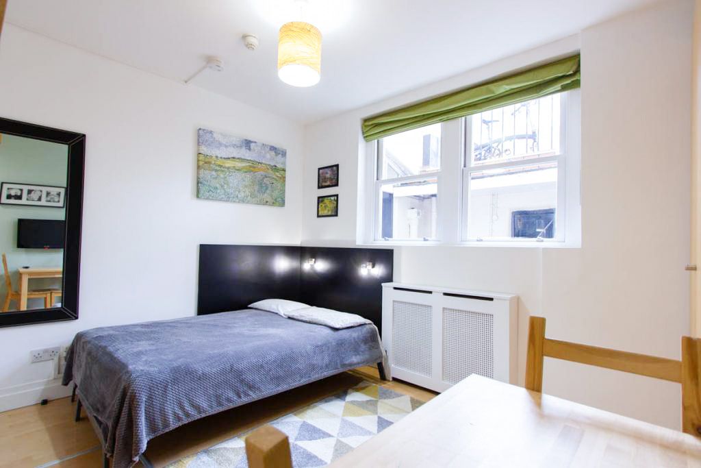 Property photo 3 of 7 Gallery