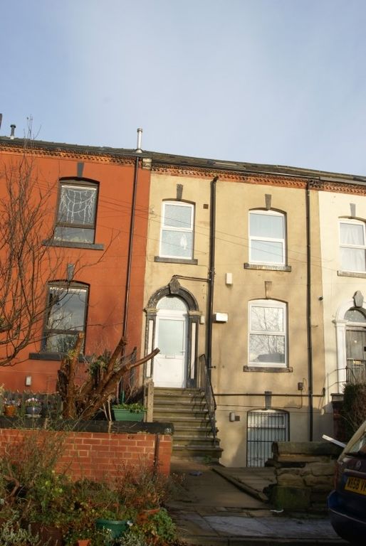 Property photo 1 of 4