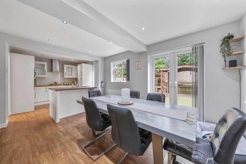 Property photo 1 of 27 Dining-Area