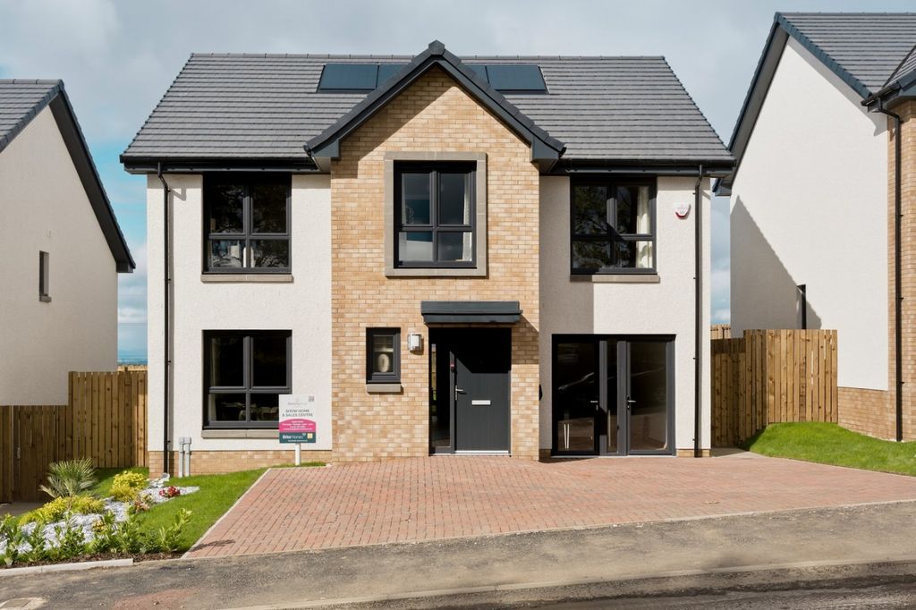 Property photo 2 of 24 Barony Rise