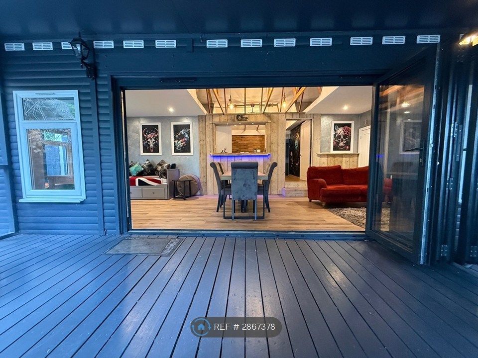 Property photo 1 of 26