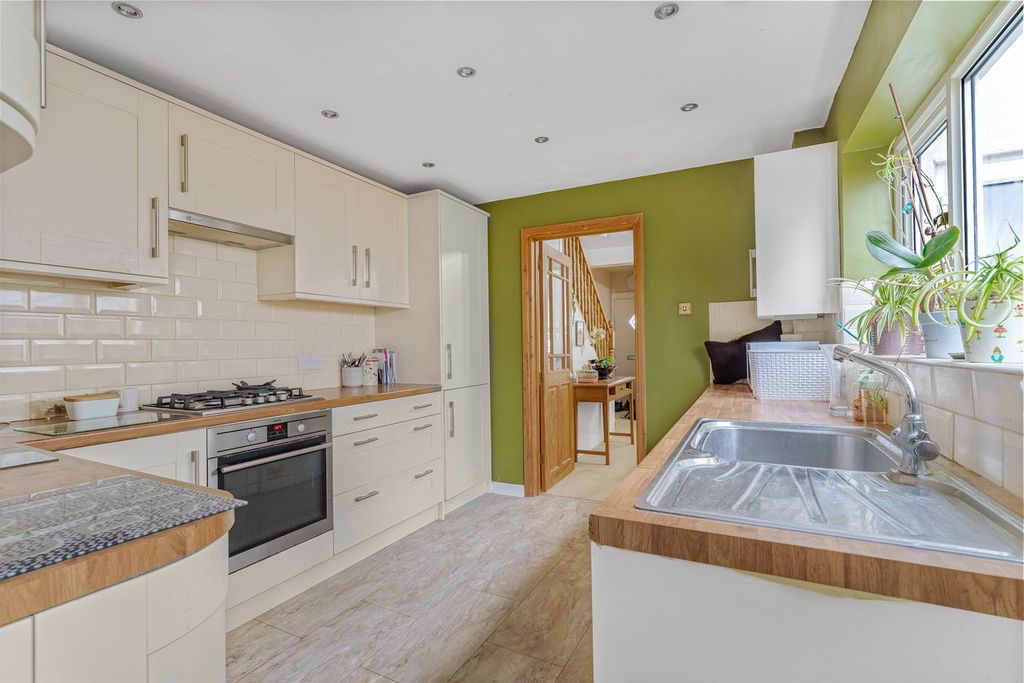 Property photo 2 of 15