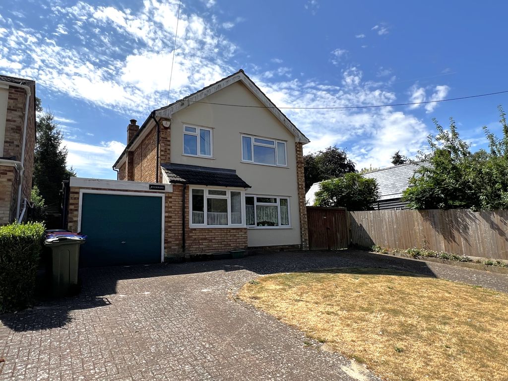Property photo 1 of 18
