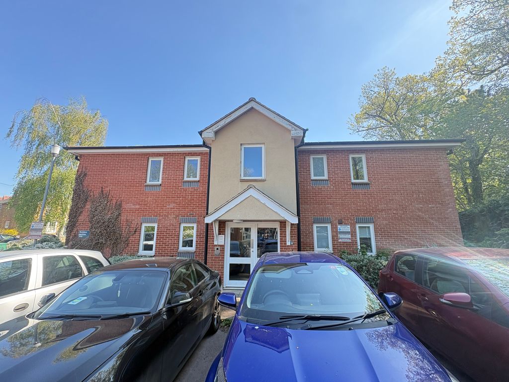 Property photo 1 of 6 Image