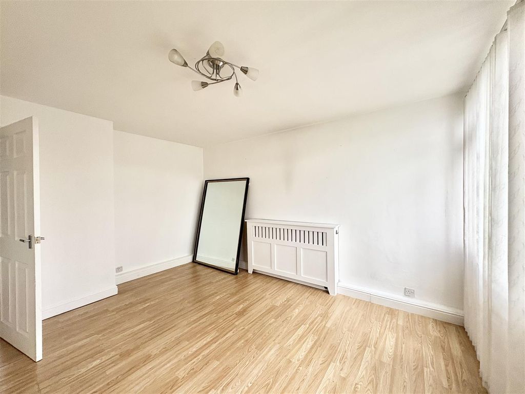 Property photo 1 of 8 Image00005.Jpeg