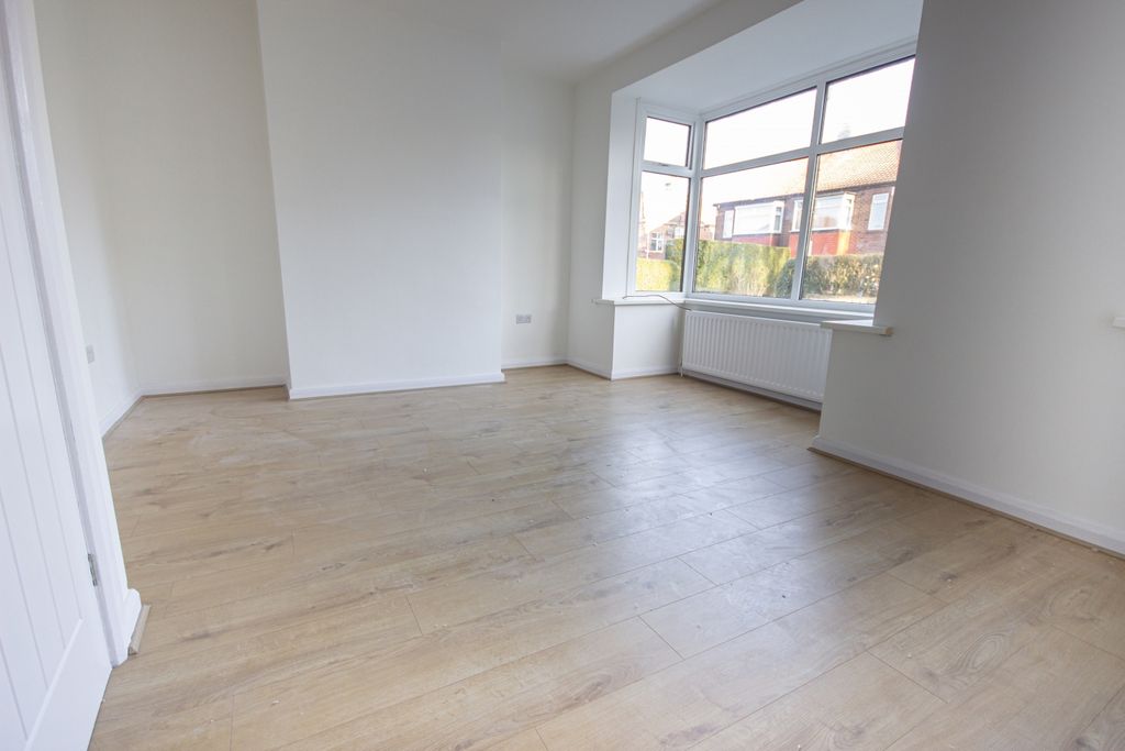 Property photo 1 of 10 1