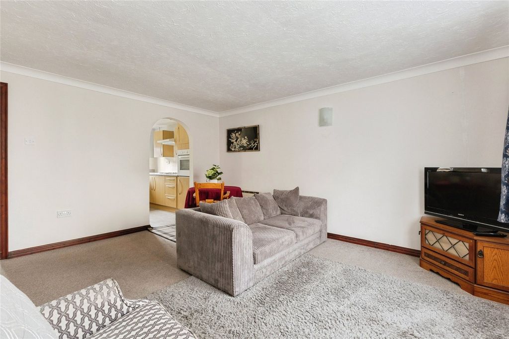 Property photo 3 of 13 Picture No. 17