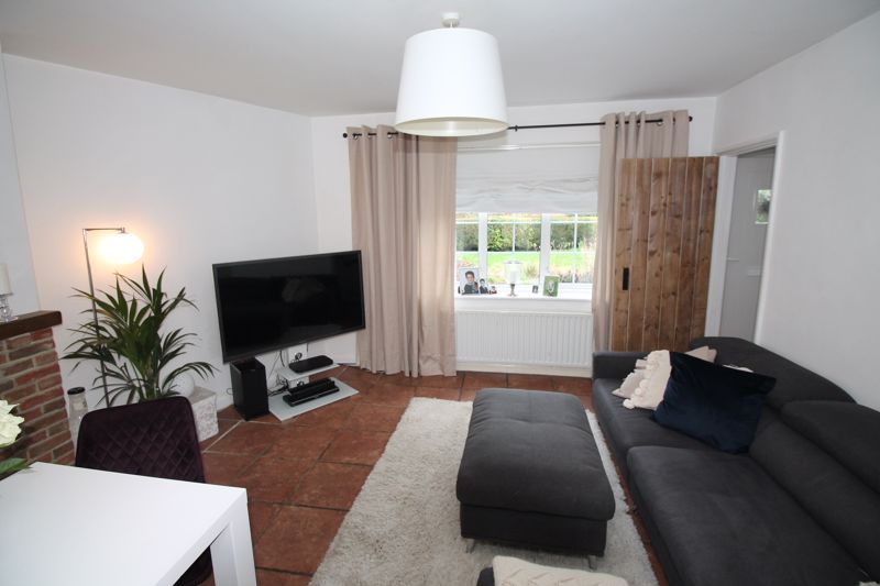 Property photo 3 of 10 Photo 9