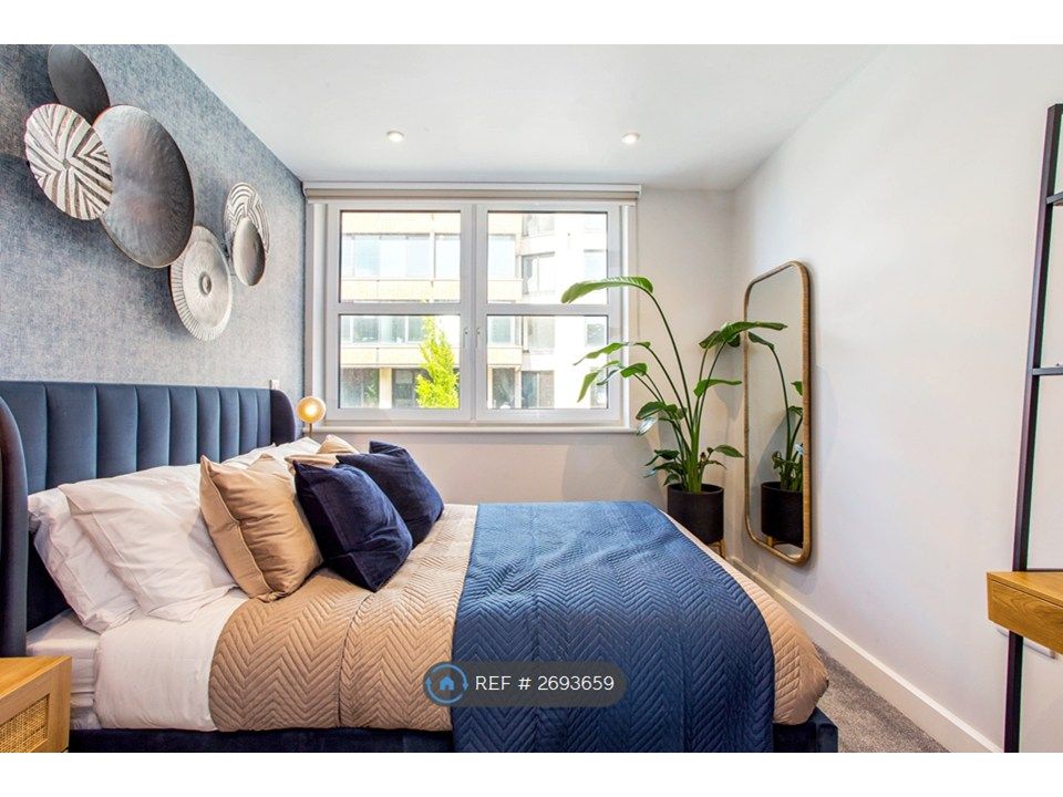 Property photo 1 of 12 Bedroom Example