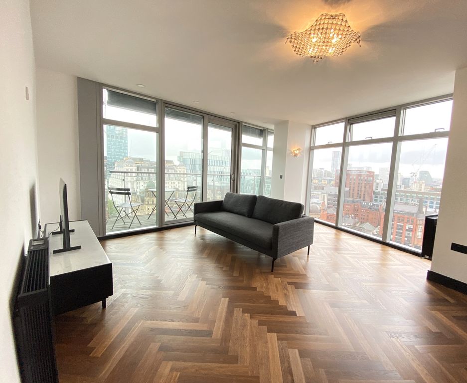 Property photo 1 of 19 Image00020