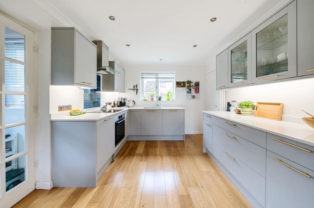 Property photo 2 of 20 Kitchen Dining Room
