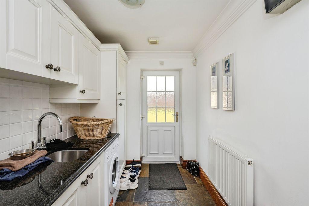Additional image 20 of 5 bed detached house for saleCwrt Ty Gwyn, Llangennech, Llanelli SA14