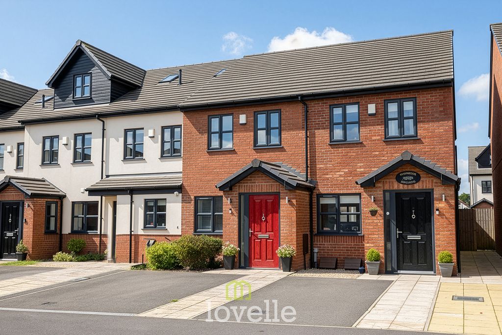 Property photo 2 of 25