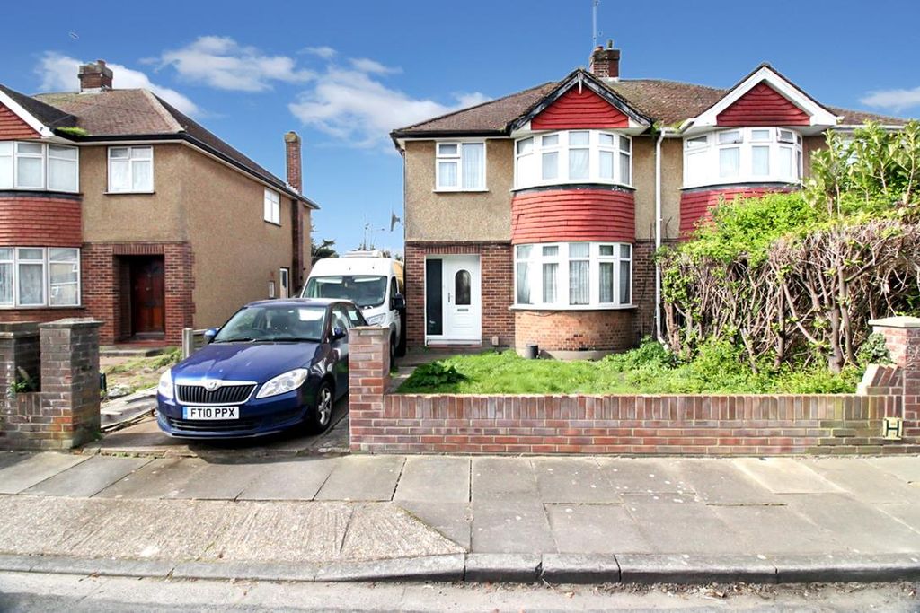 Property photo 1 of 13 E4F35804-7168-4568-Bec6-Dfb2Dad372F5_1_105__Enhanc