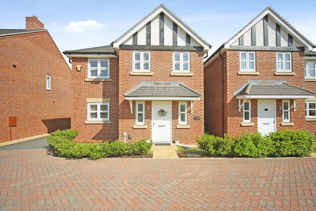 Property photo 1 of 22 Pbox-Img.Jpg