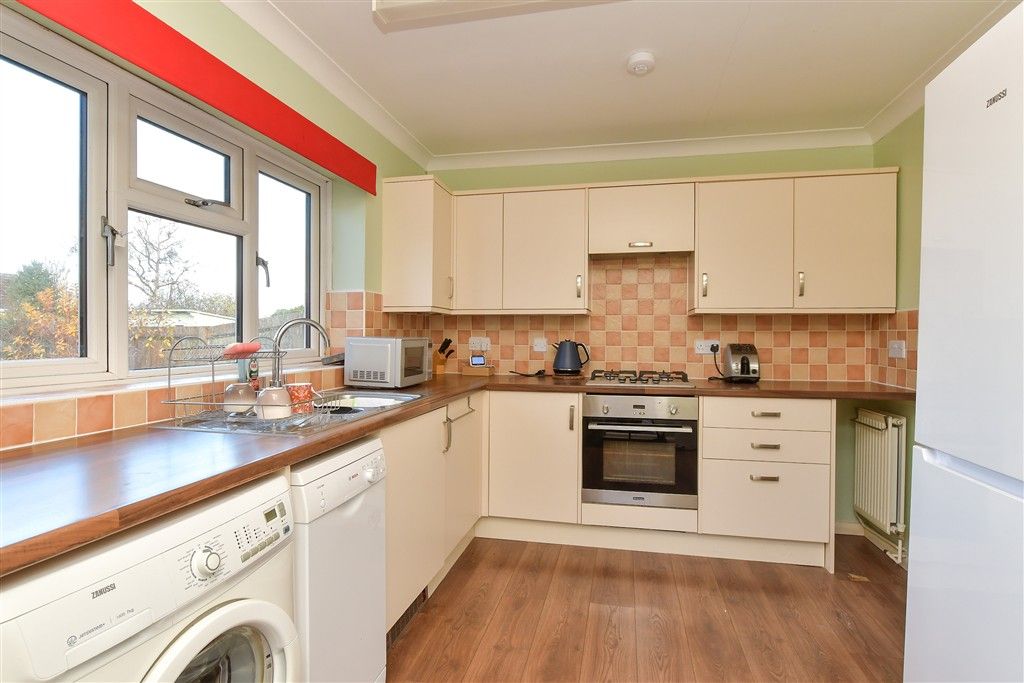 Property photo 3 of 13 Kitchen/ Breakfast Room