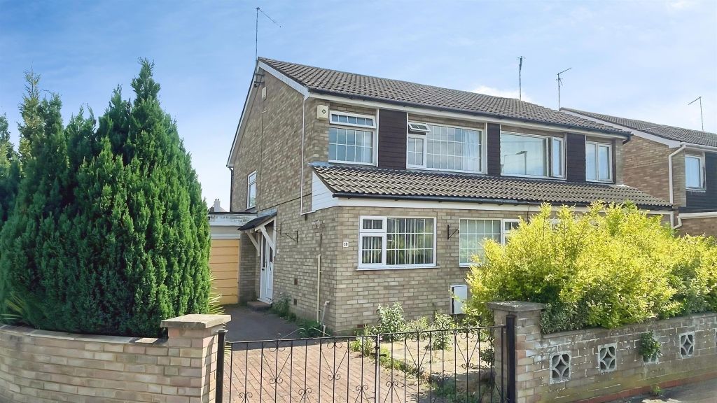 Property photo 1 of 11