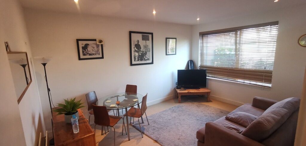 Property photo 2 of 5 Img_20220112_130501.