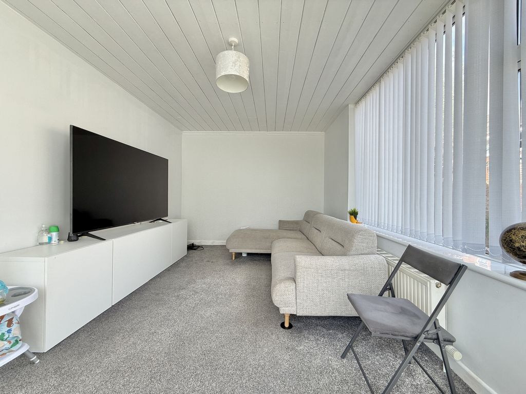 Property photo 2 of 18 Photo 2