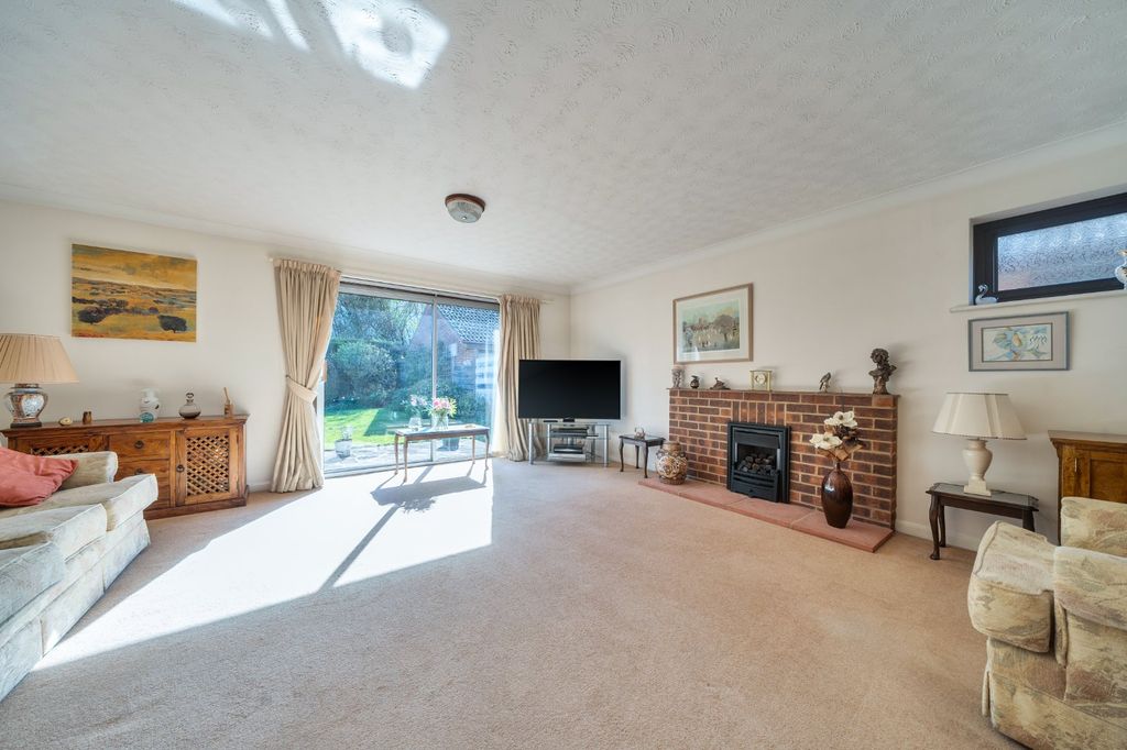 Property photo 2 of 14 Picture No. 51