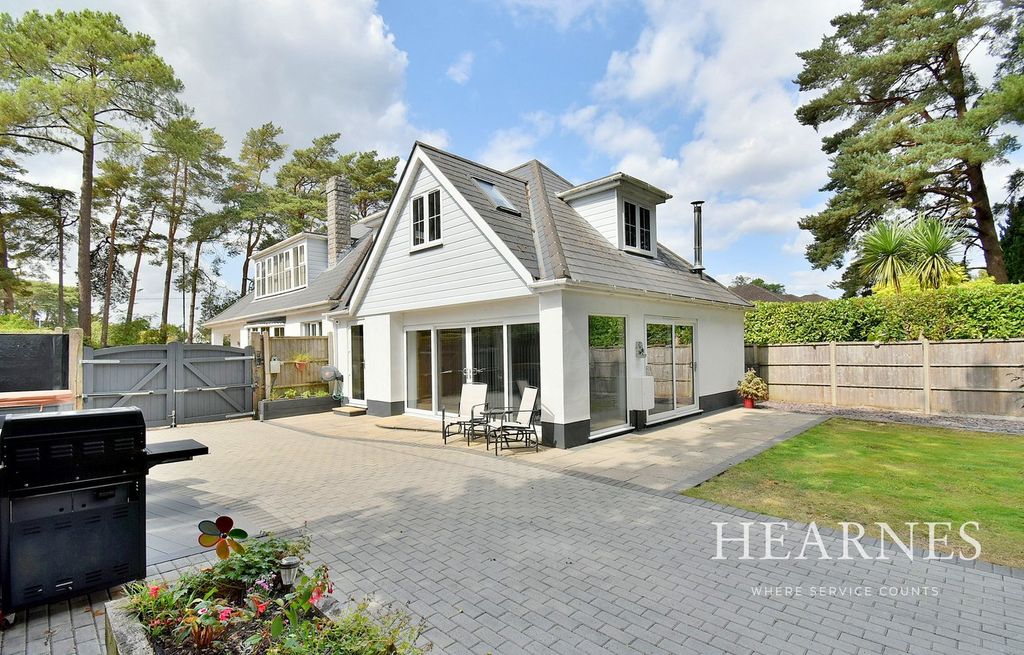 Property photo 1 of 27