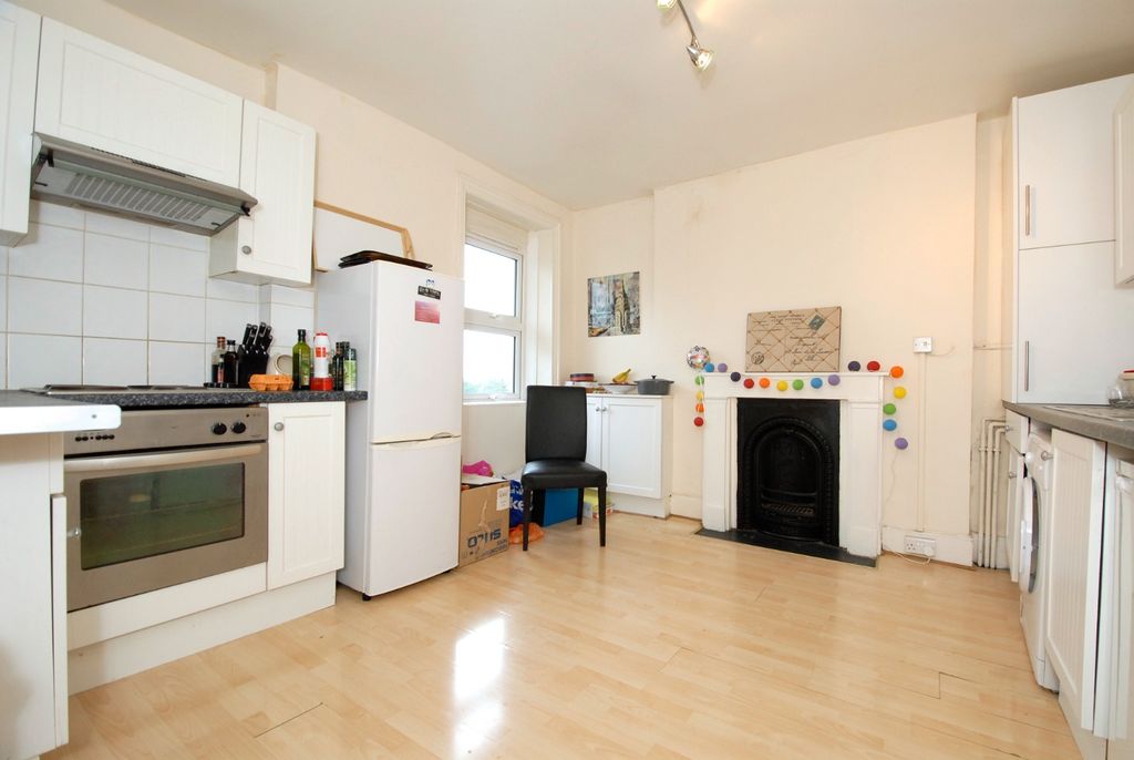 Property photo 2 of 5 5394751