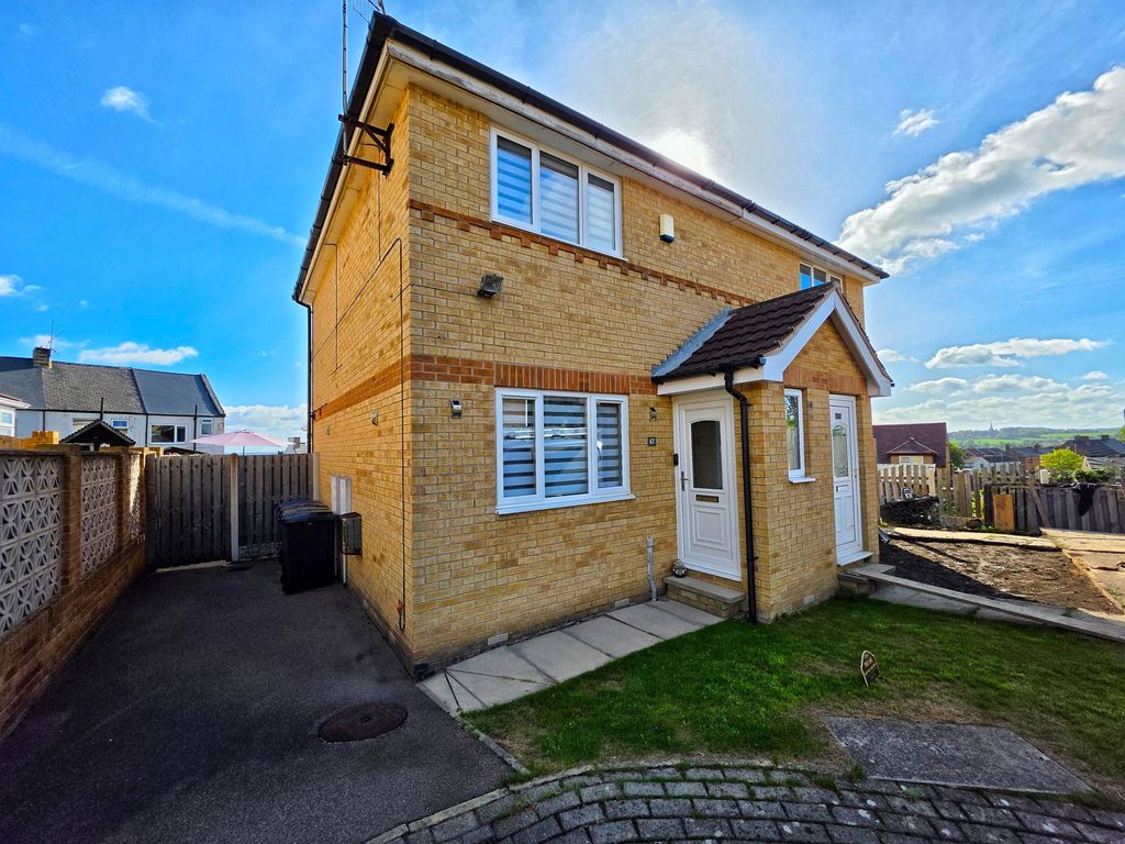 Property photo 2 of 15