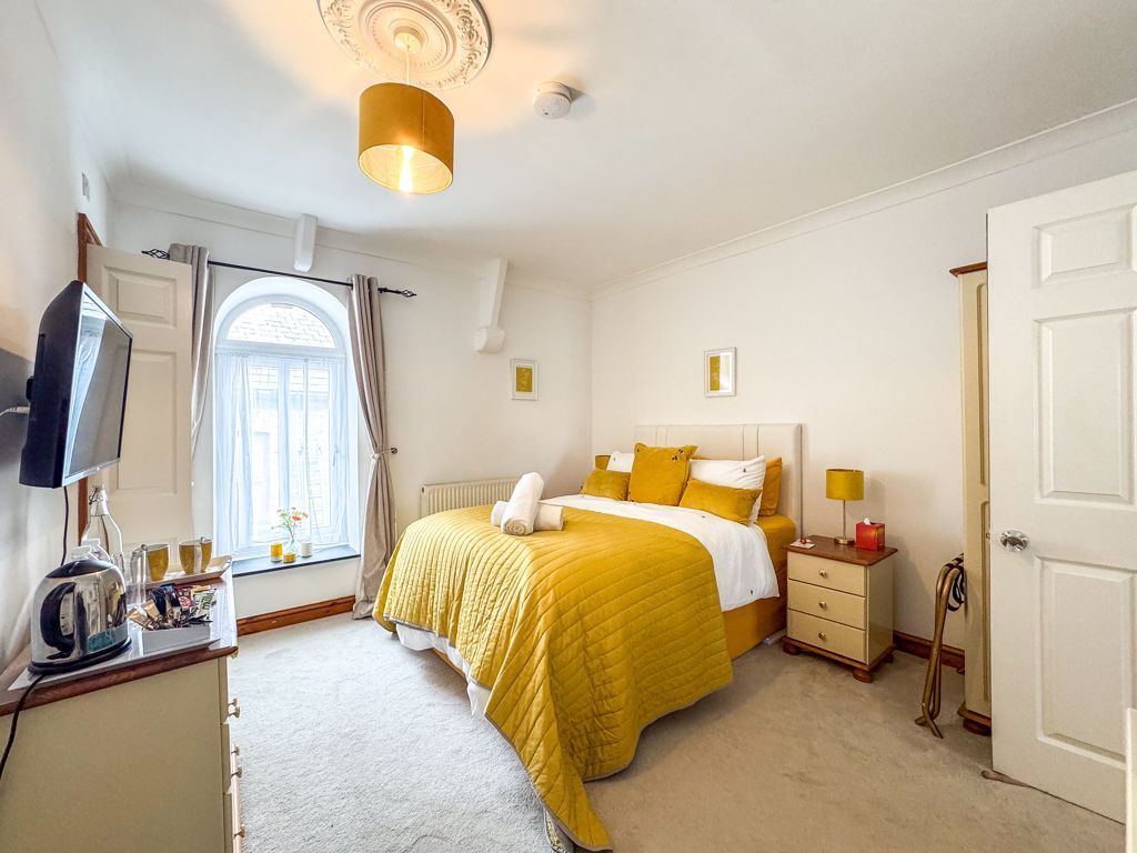 Property photo 3 of 22 Photo 10