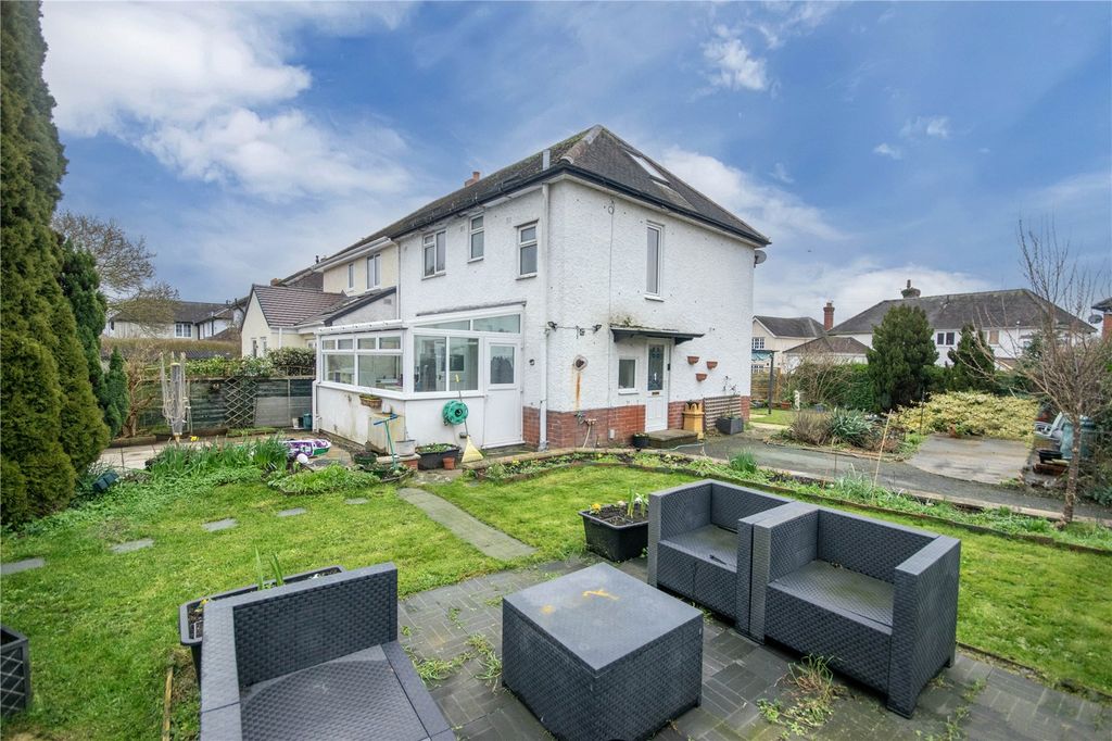 Property photo 1 of 16 Picture No. 15