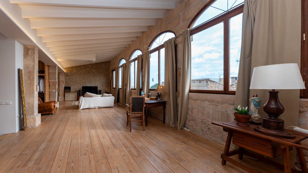 Property photo 1 of 22 02.Jpg