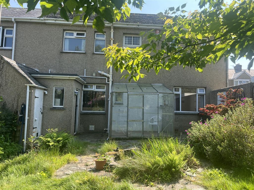 Additional image 27 of 3 bed semi-detached house for salePendarves Road, Penzance TR18