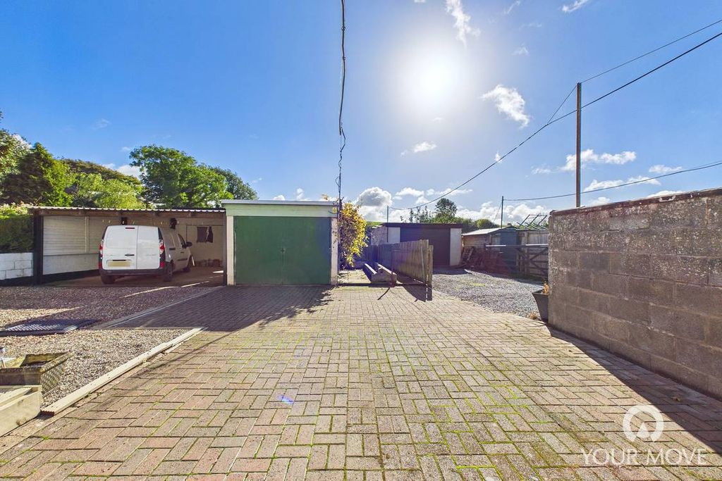 Property photo 3 of 13 Outside