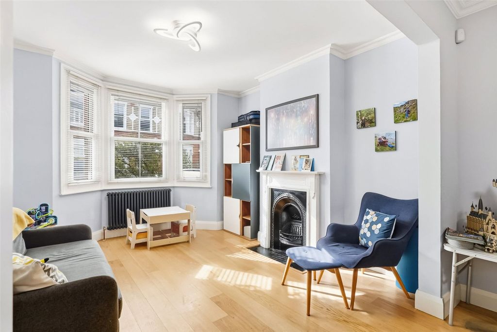 Property photo 3 of 15 Picture No. 14