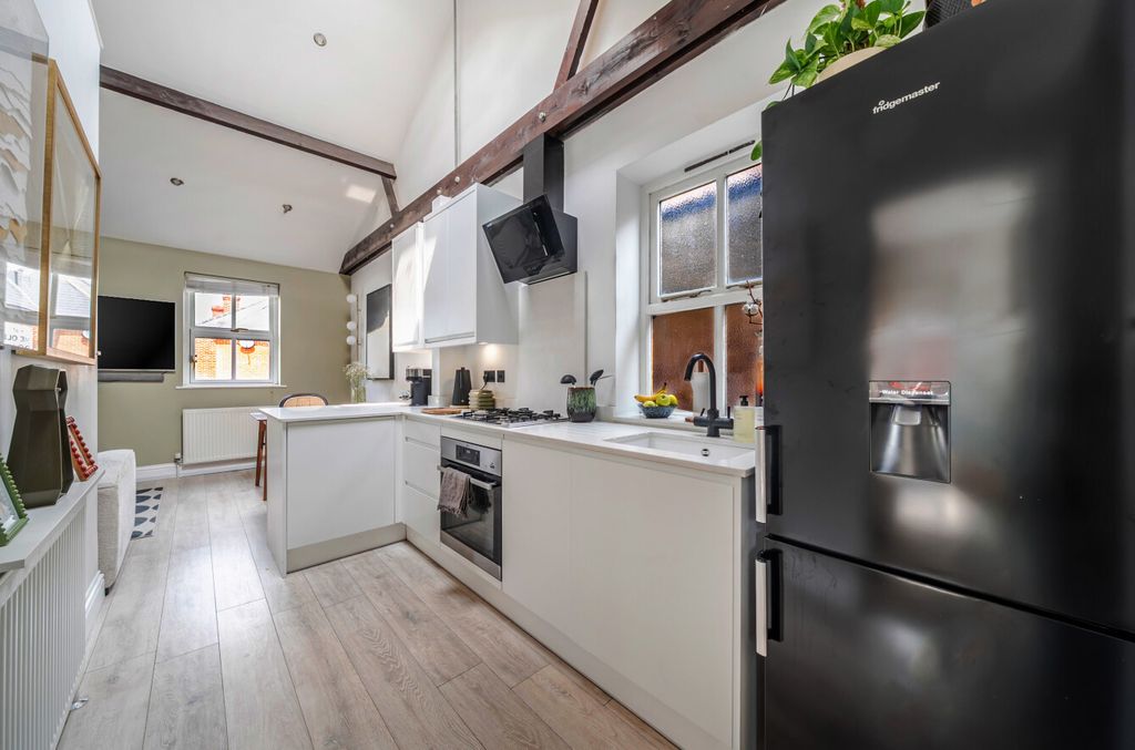 Property photo 2 of 22 1492648-6-6A5F707...