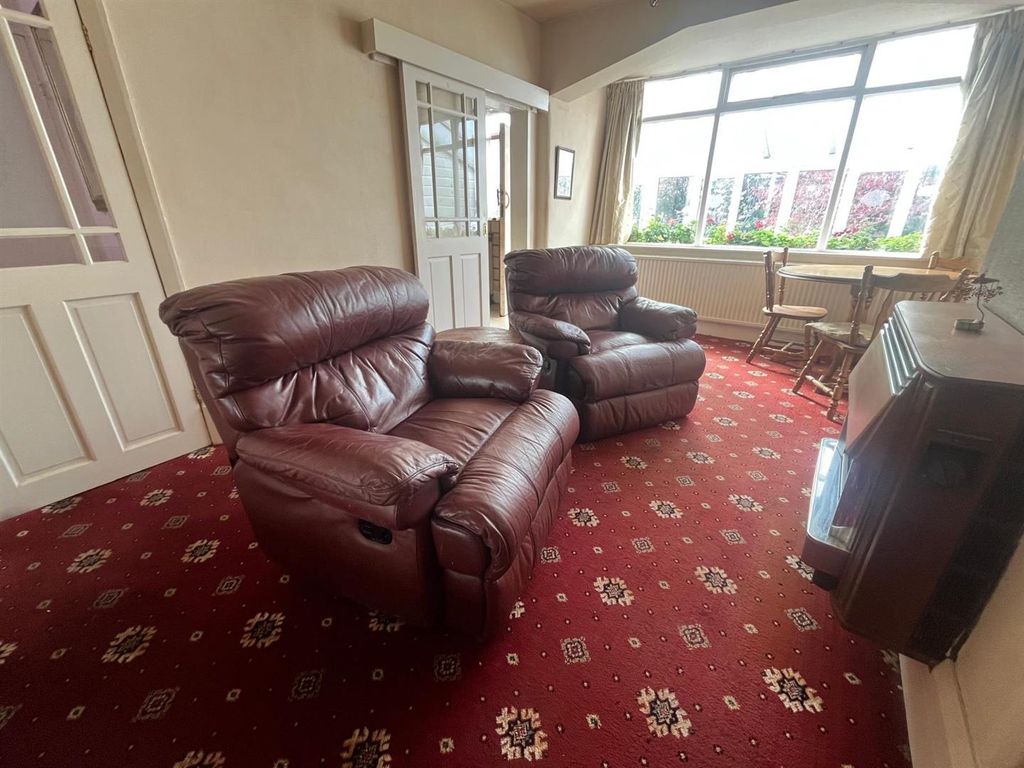 Property photo 3 of 27 M (2).Jpeg