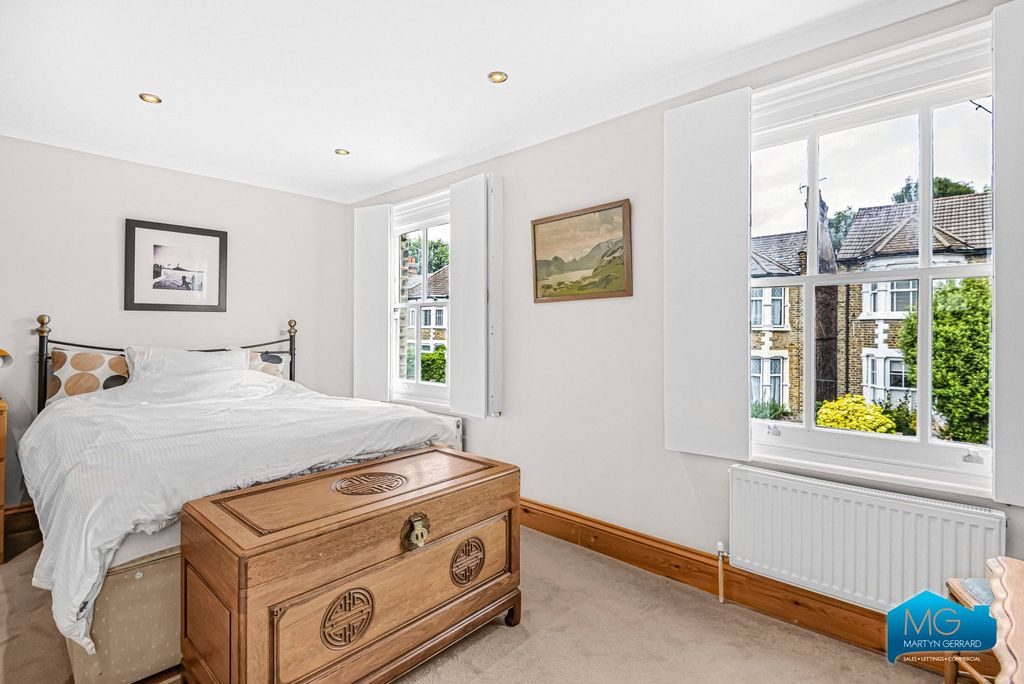 Property photo 3 of 33 Picture No. 58