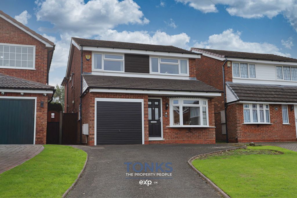 Property photo 1 of 24