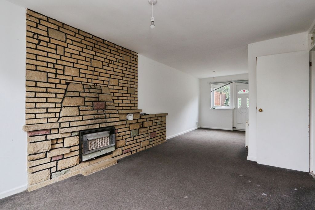 Property photo 3 of 12 Photo