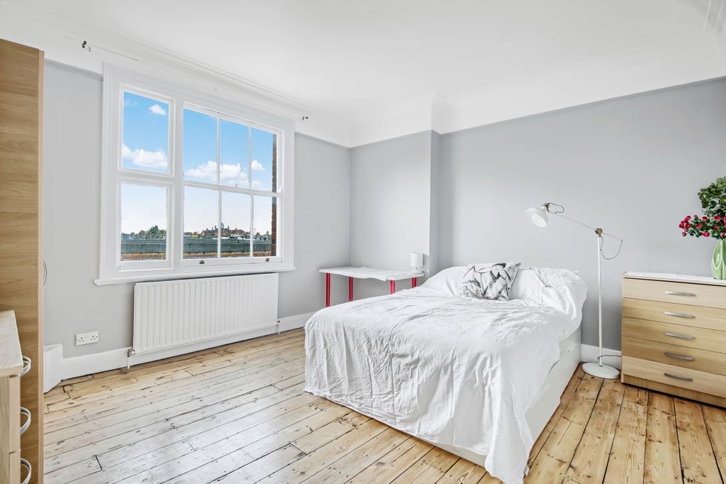 Property photo 1 of 17 354940 (3)