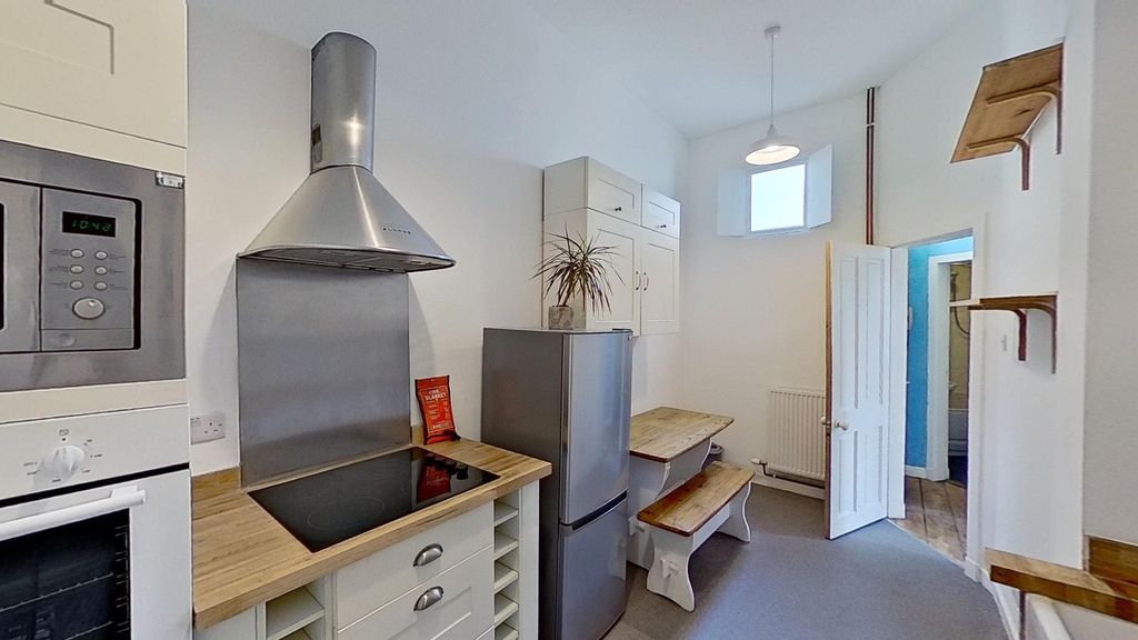 Property photo 1 of 13 Picture No. 05