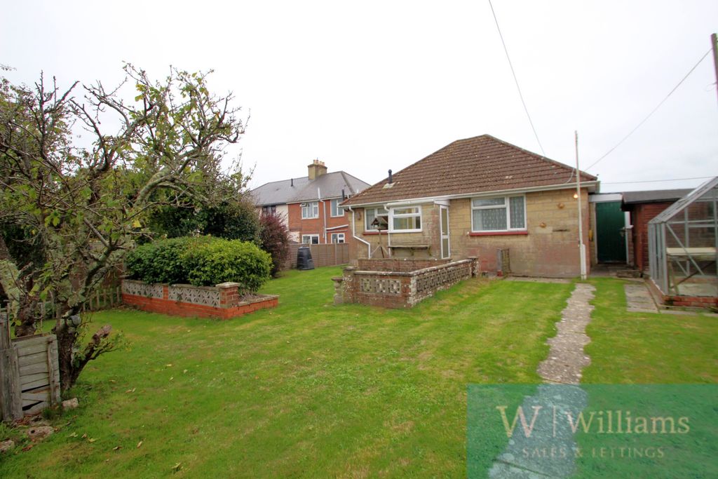 Property photo 2 of 17 12