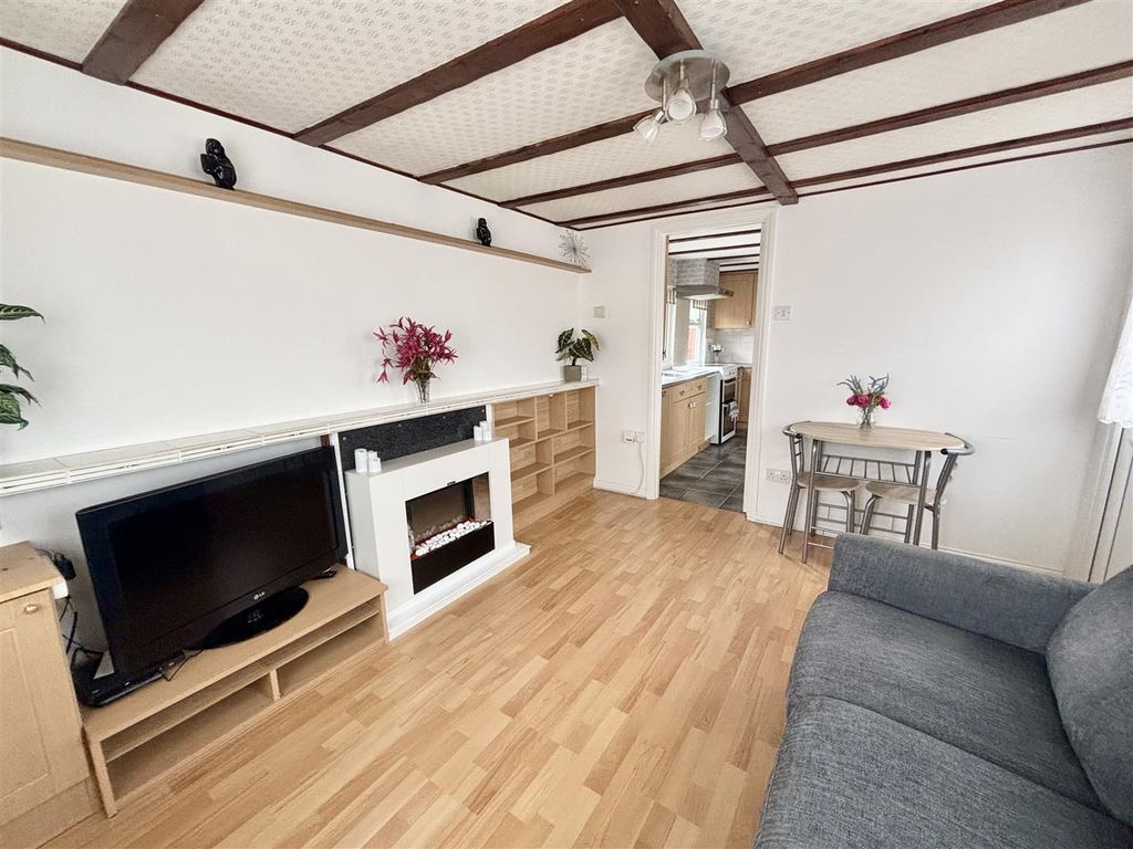 Property photo 3 of 11 Img_5031.Jpeg