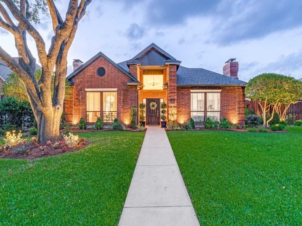 Property photo 1 of 31