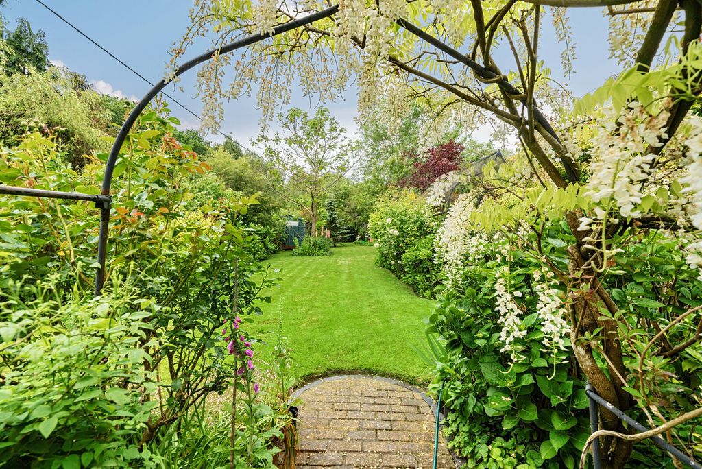 Property photo 2 of 22 Rear Garden