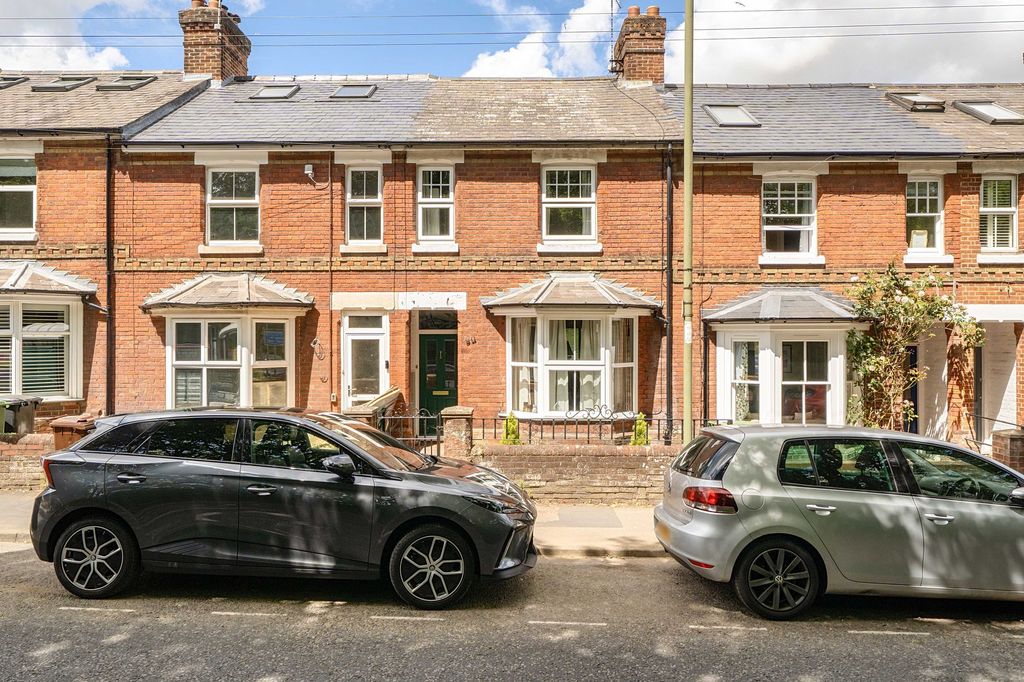 Property photo 1 of 16