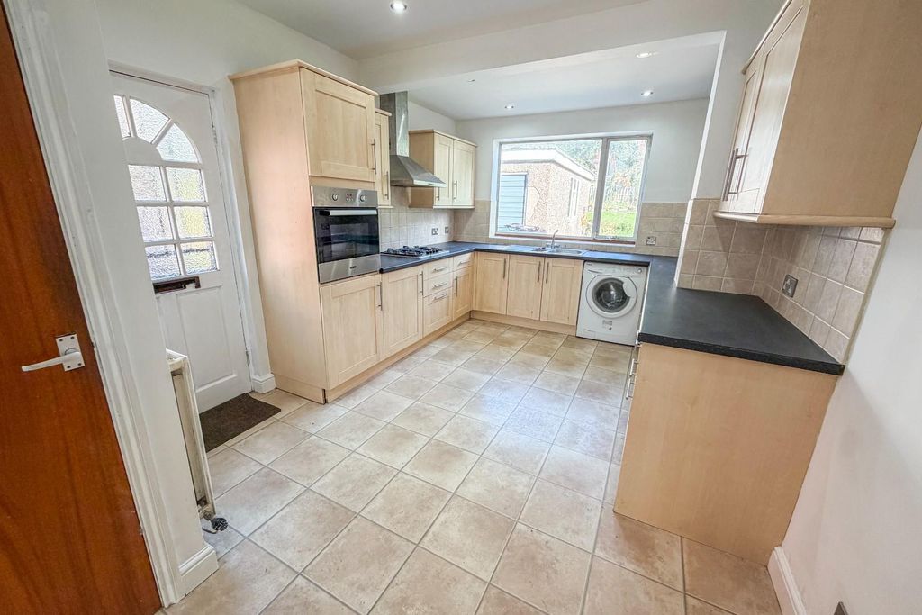 Property photo 2 of 18 2.Jpg