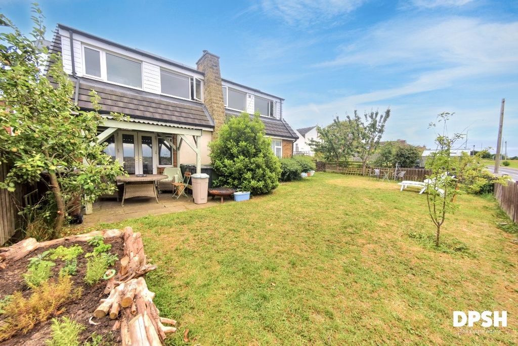 Property photo 1 of 46