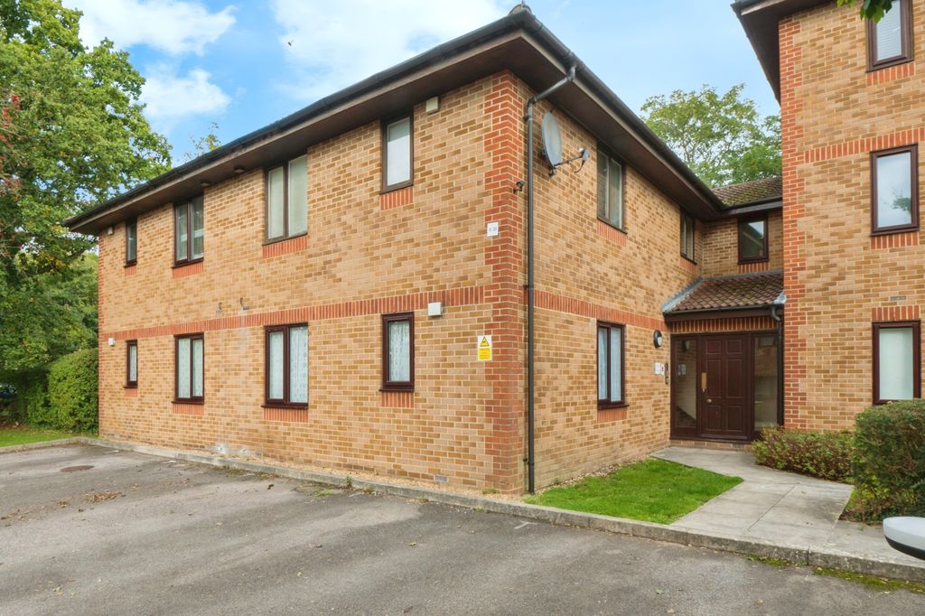 Property photo 2 of 9 Image