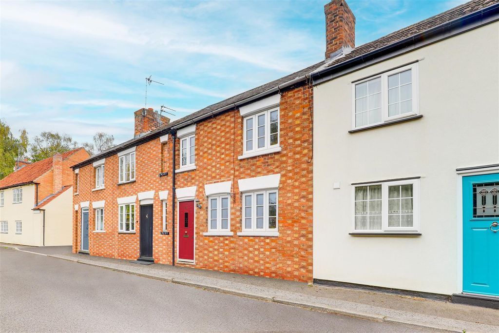 Property photo 1 of 12 11221.Jpg